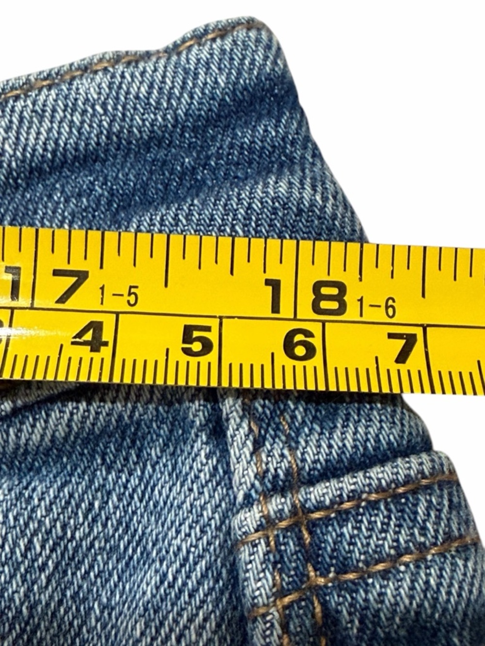 GLORIA VANDERBILT High Rise RELAXED STRAIGHT JEAN DENIM 31” Inseam Plus Size 16 - Picture 2 of 9